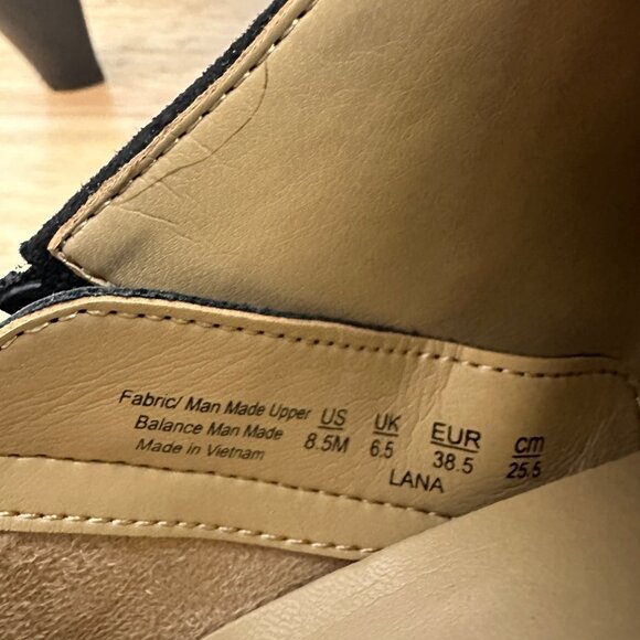 Naturalizer Black Suede & Leather Ankle Booties Size 8.5 - Picture 14 of 16